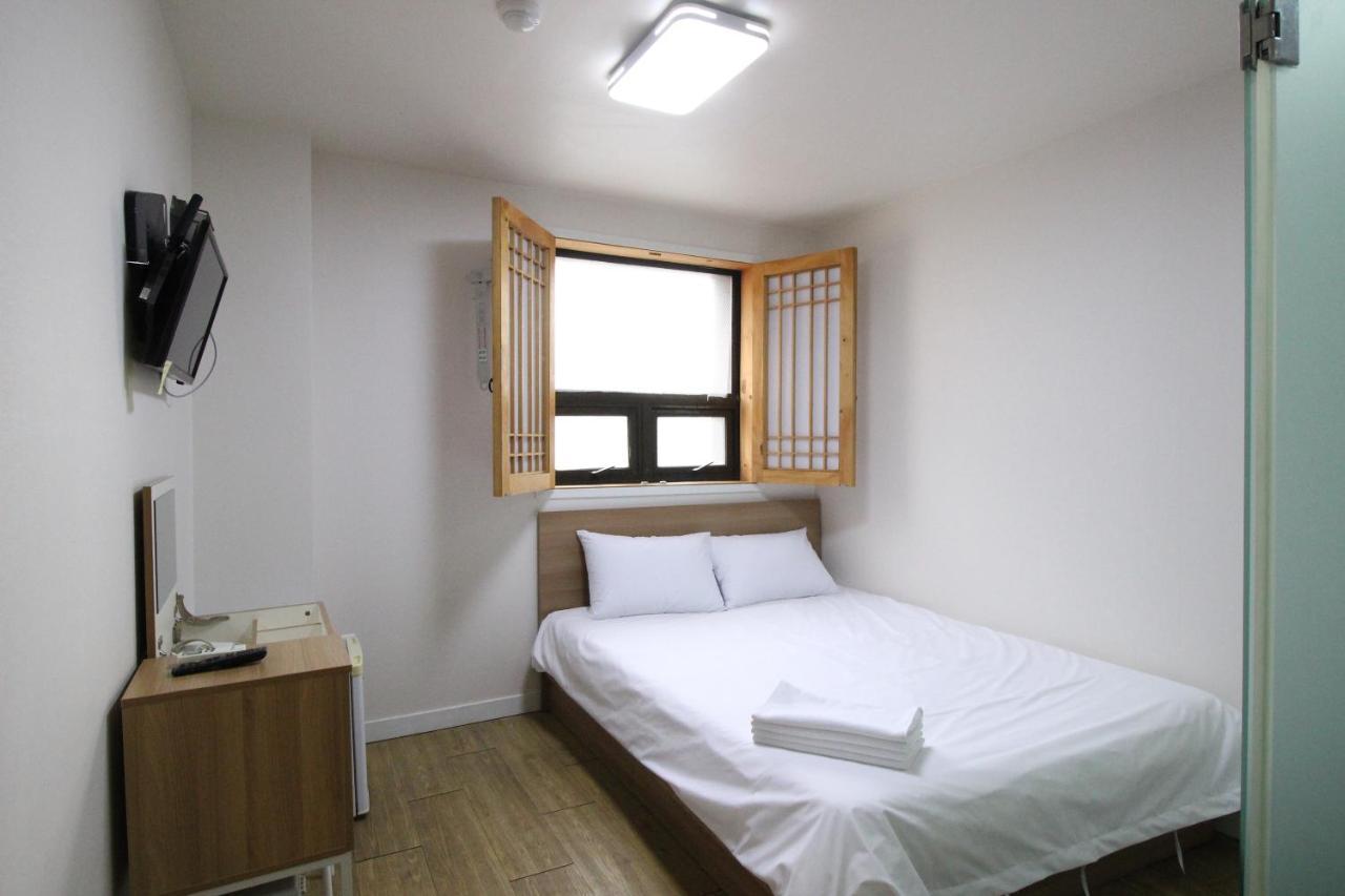 Hotel Golden Park Myeongdong Séoul Extérieur photo