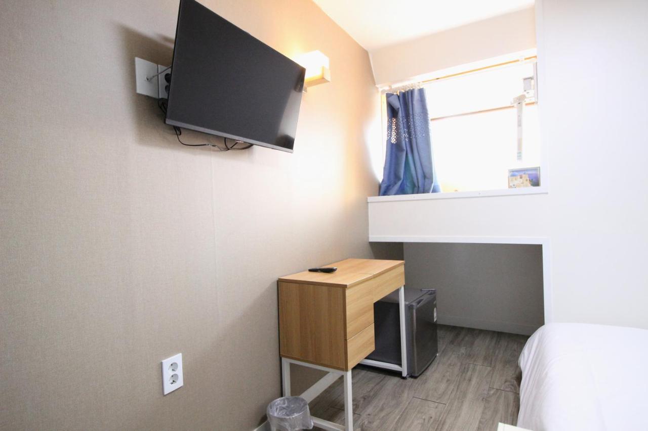 Hotel Golden Park Myeongdong Séoul Extérieur photo