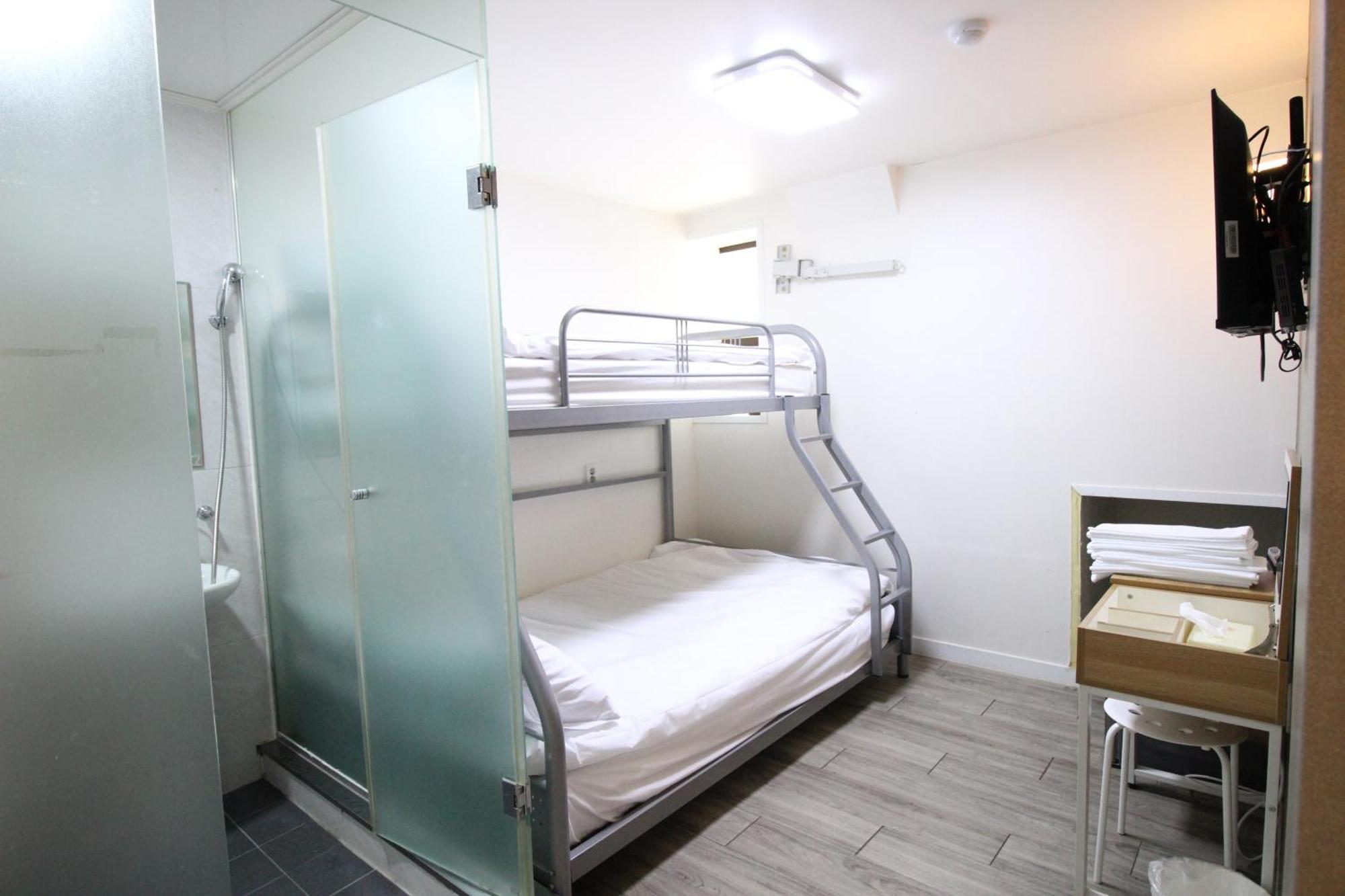 Hotel Golden Park Myeongdong Séoul Extérieur photo