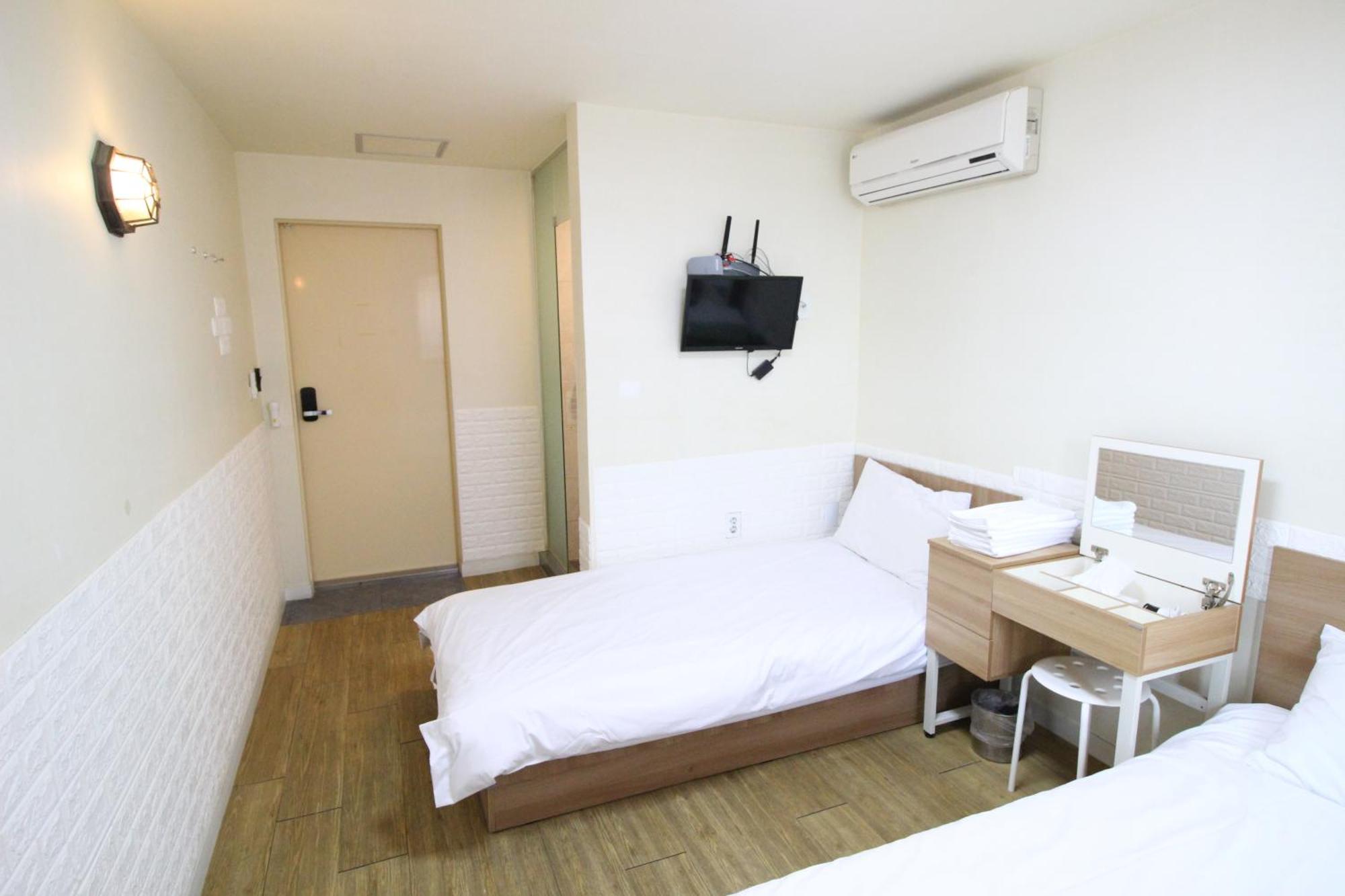 Hotel Golden Park Myeongdong Séoul Extérieur photo